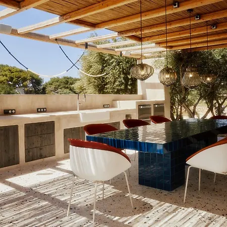 Casa Miel Villa Ampelas